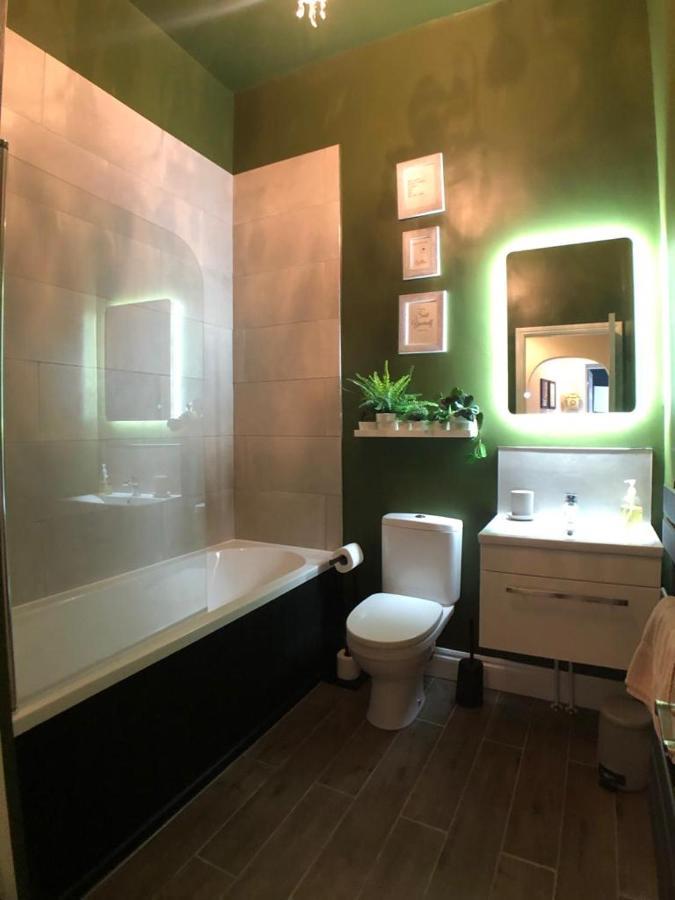 5 Spa Court, Boutique Holiday Apartment In Torquay טורקוואי מראה חיצוני תמונה